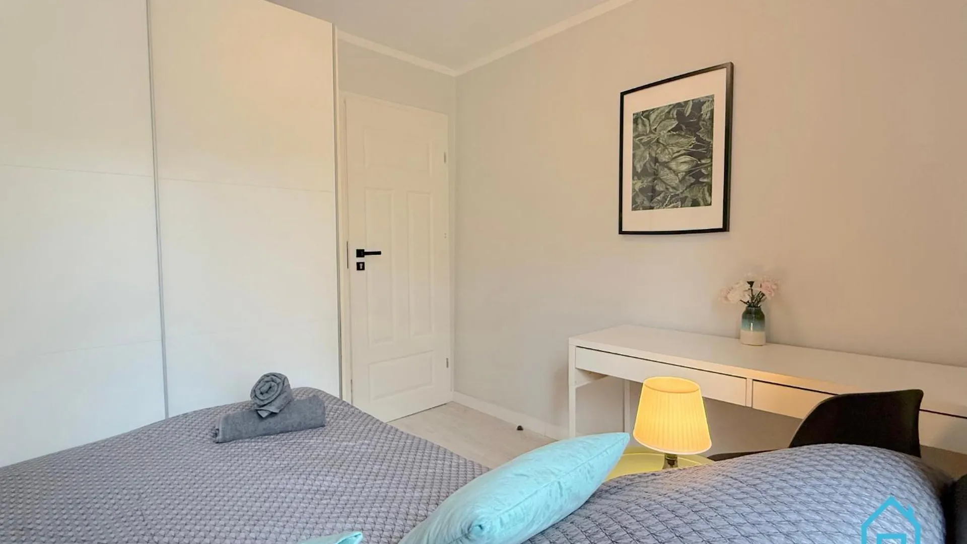 Homestay Monkey Room 5 Min To Old Town Gdansk